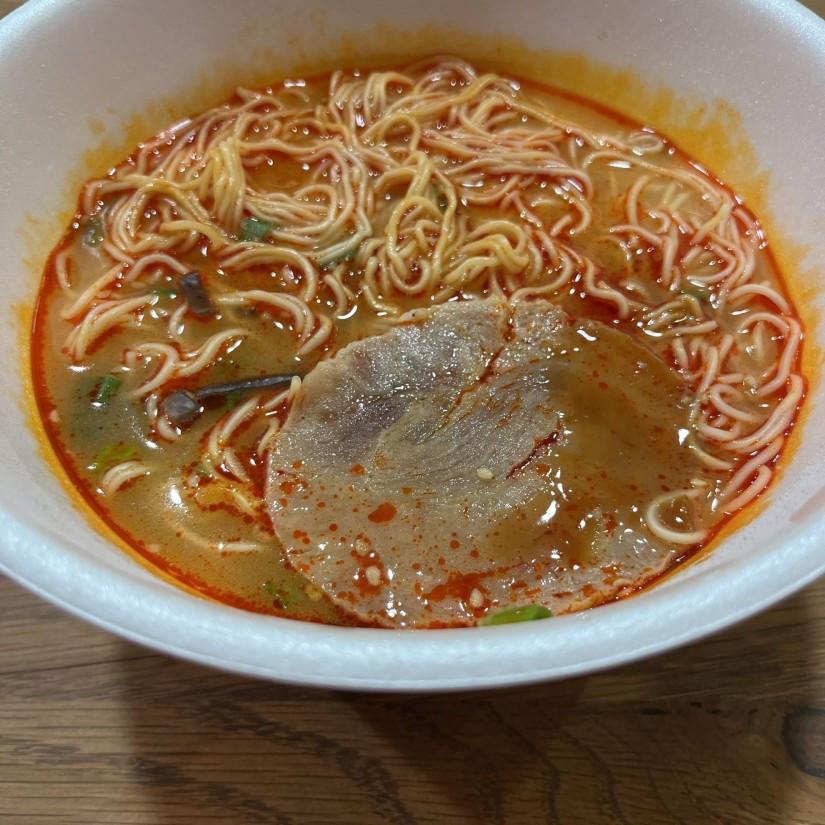 激辛豚骨ラーメン 4辛