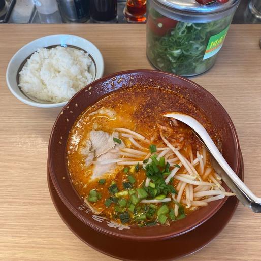 麻辣担々麺